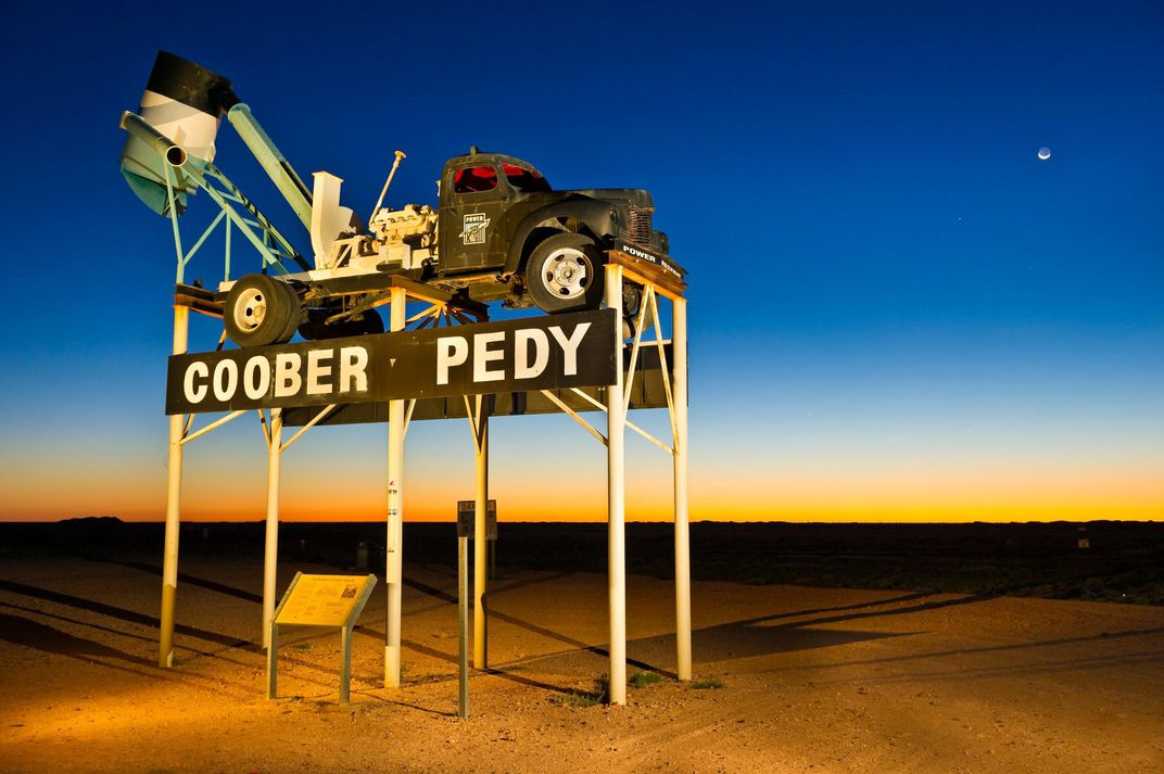 Photo: Coober Pedy truck sign at sunset
